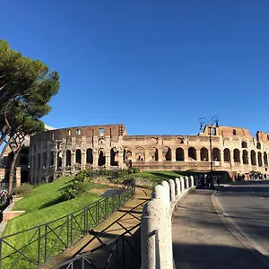 Quiet & Cosy Colosseum Rome
